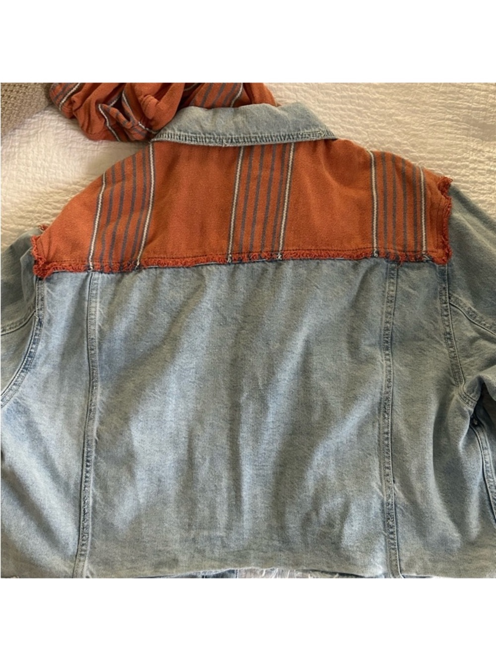 Free People Baja Hooded Denim Jacket Size Medium; Like New - Picture 7 of 9